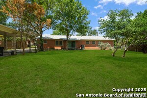 Building Photo - 117 Danube Dr