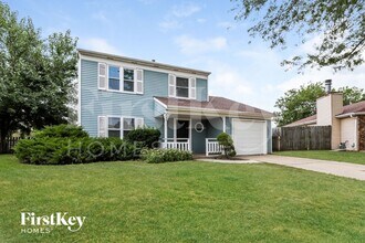 Building Photo - 800 Shady Ln