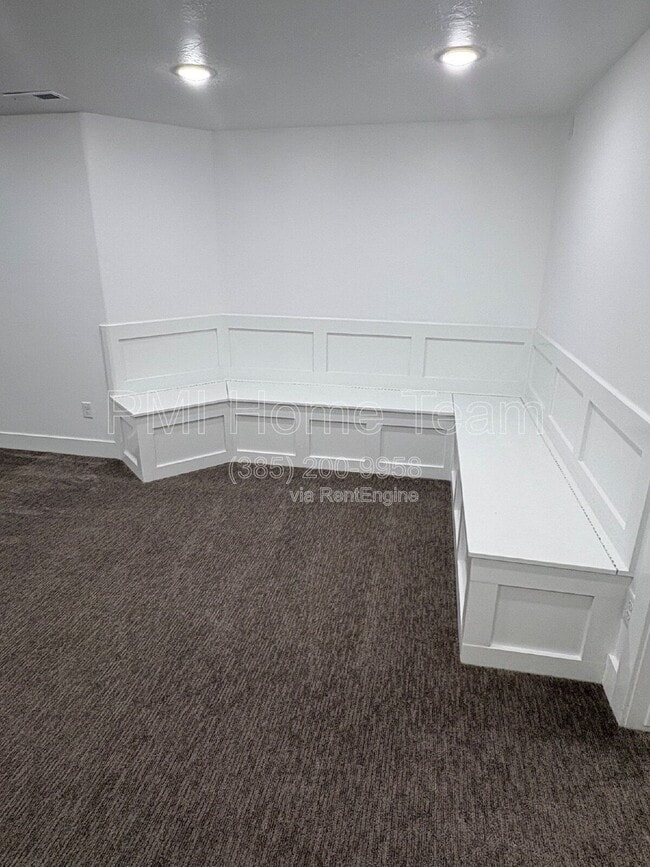 Building Photo - 651 W 1900 S