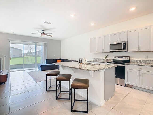 Building Photo - 1307 Mako Wy