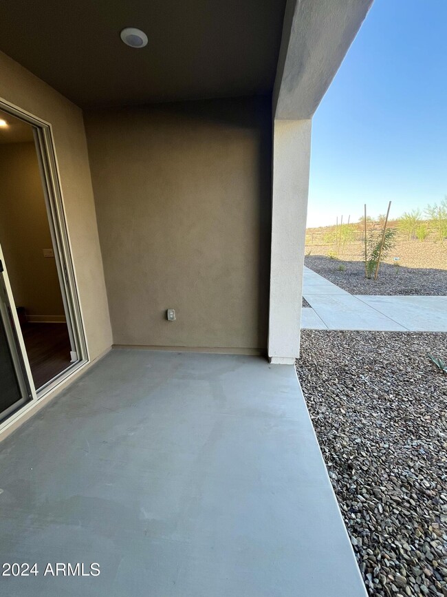 Building Photo - 2121 Sonoran Desert Dr