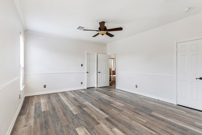 Building Photo - 9960 Cassowary Dr