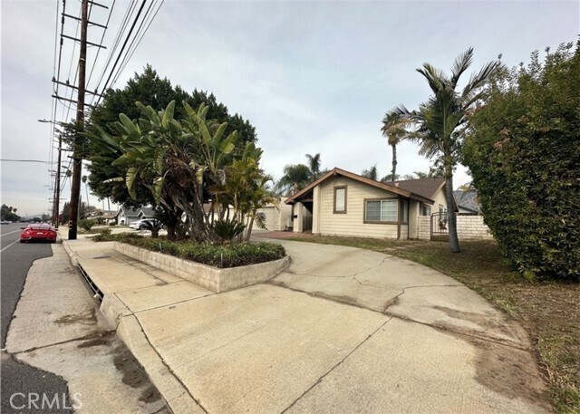 Primary Photo - 1087 Baseline Rd