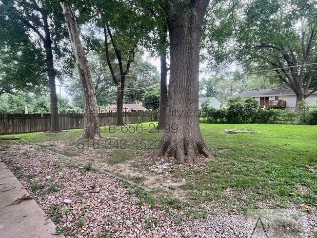 Building Photo - 1/2 Off Rent! Ranch Home in Gracemor.