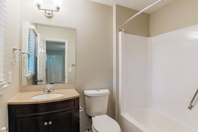 Building Photo - 3751 Quail Hollow Trail