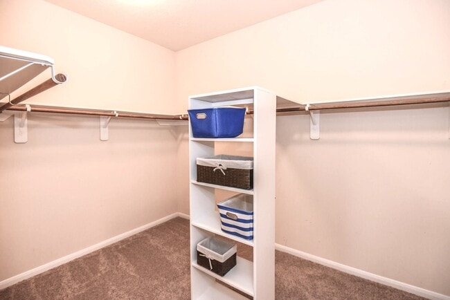 Building Photo - 5827 Annatto Dr