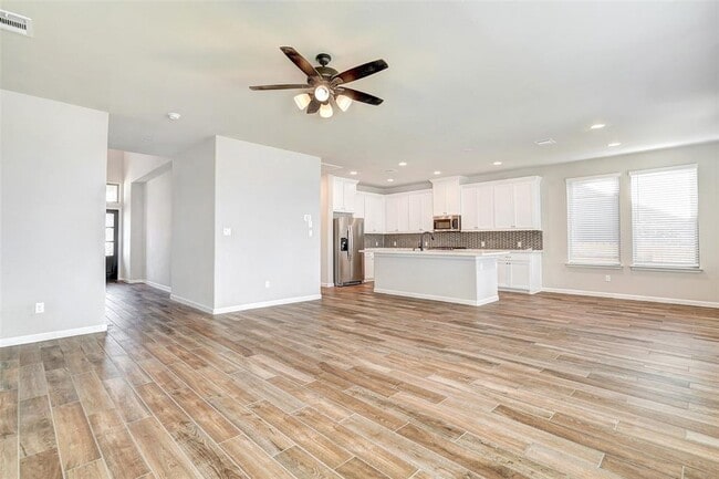 Building Photo - 2604 San Bautista Wy