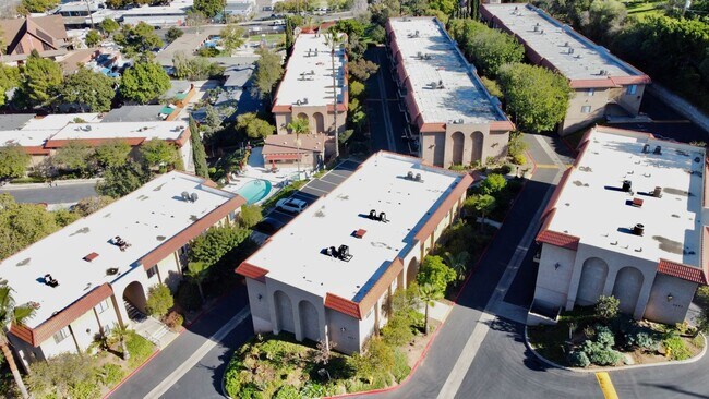Building Photo - Sierra Vista Senior Apartments