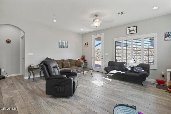 Building Photo - 14845 Oldenberg Ct