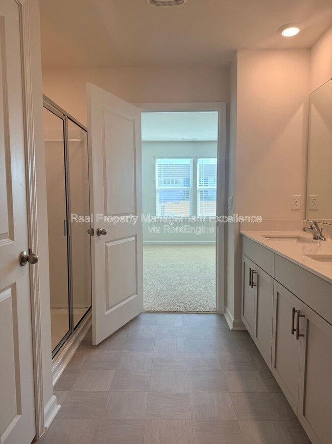 Building Photo - 828 Old Tarboro Rd