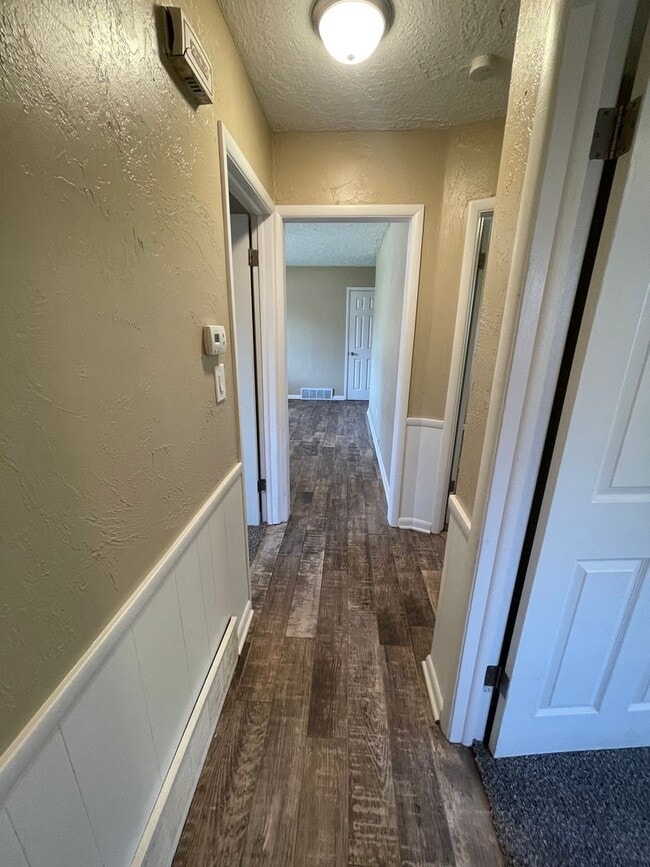Building Photo - Norman Home For Lease