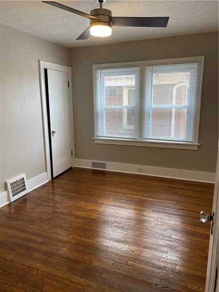 Building Photo - 304 Cornell Ave