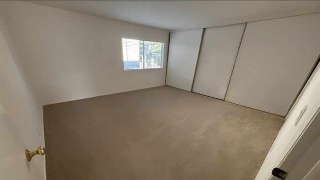Building Photo - Modern Culver City Gem: Spacious 2-Bed Con...