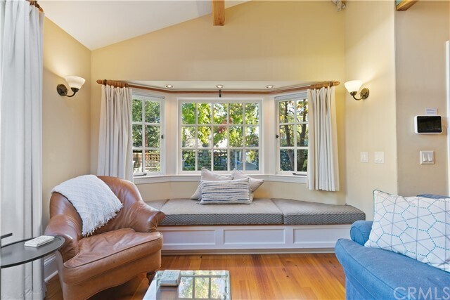 Building Photo - 2310 Bowdoin St