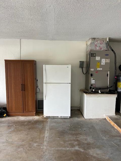 Building Photo - 153 Meadowlark Dr