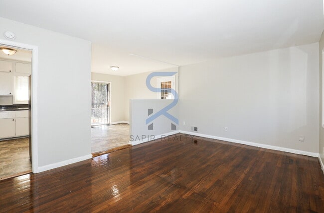Building Photo - Move in before February 28th and get $100 OFF your rent for the first 3 months — PLUS a $250 Amaz...