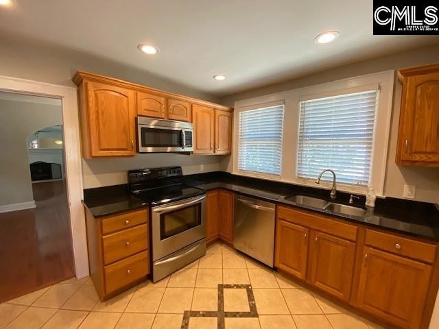 Building Photo - 634 M Ave