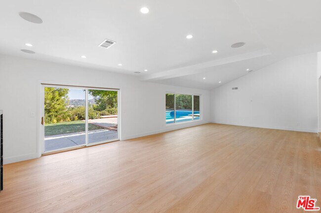 Building Photo - 4344 Gayle Dr
