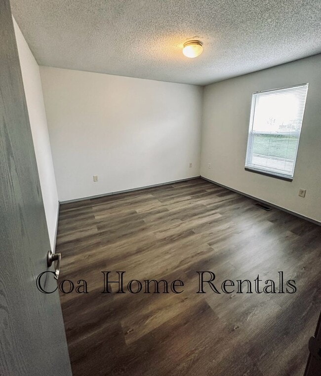 Building Photo - North East Duplex