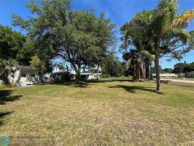 Building Photo - 17417 Brynwood Ln