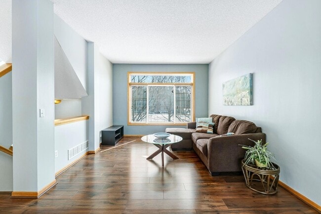 Building Photo - 10514 8th Ave N