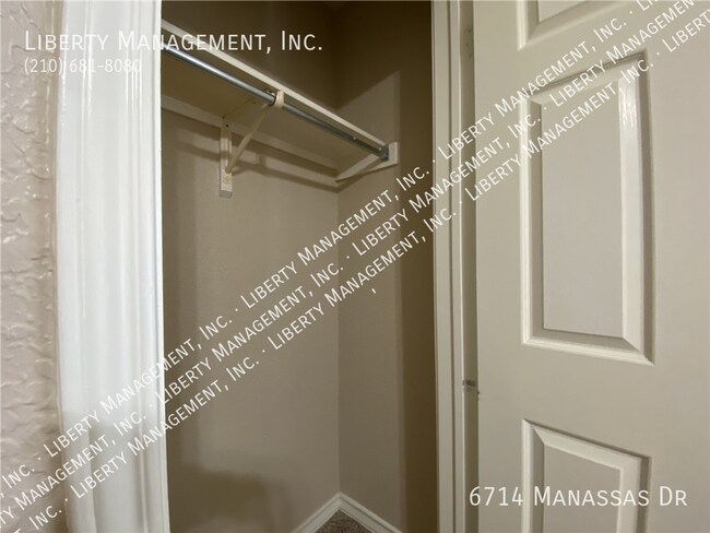 Building Photo - 6714 Manassas Dr