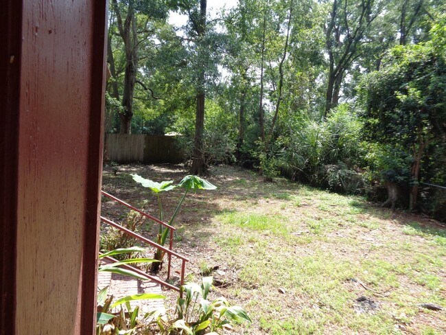 Building Photo - 6306 Romilly Dr