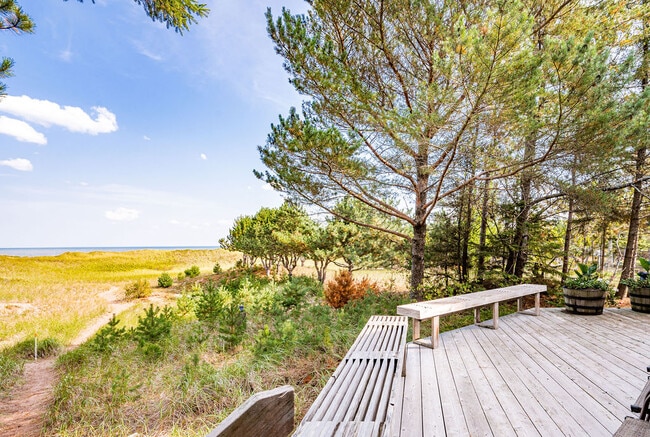 Building Photo - 1802 Minnesota Ave