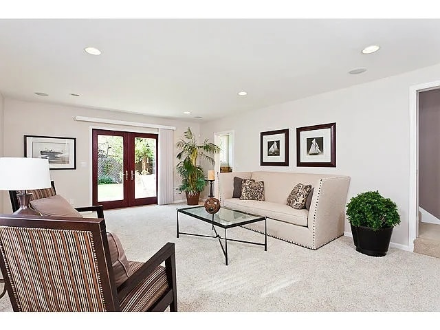 Building Photo - 530 Irven Ct