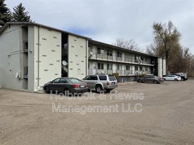 Building Photo - 225 N Sherwood St