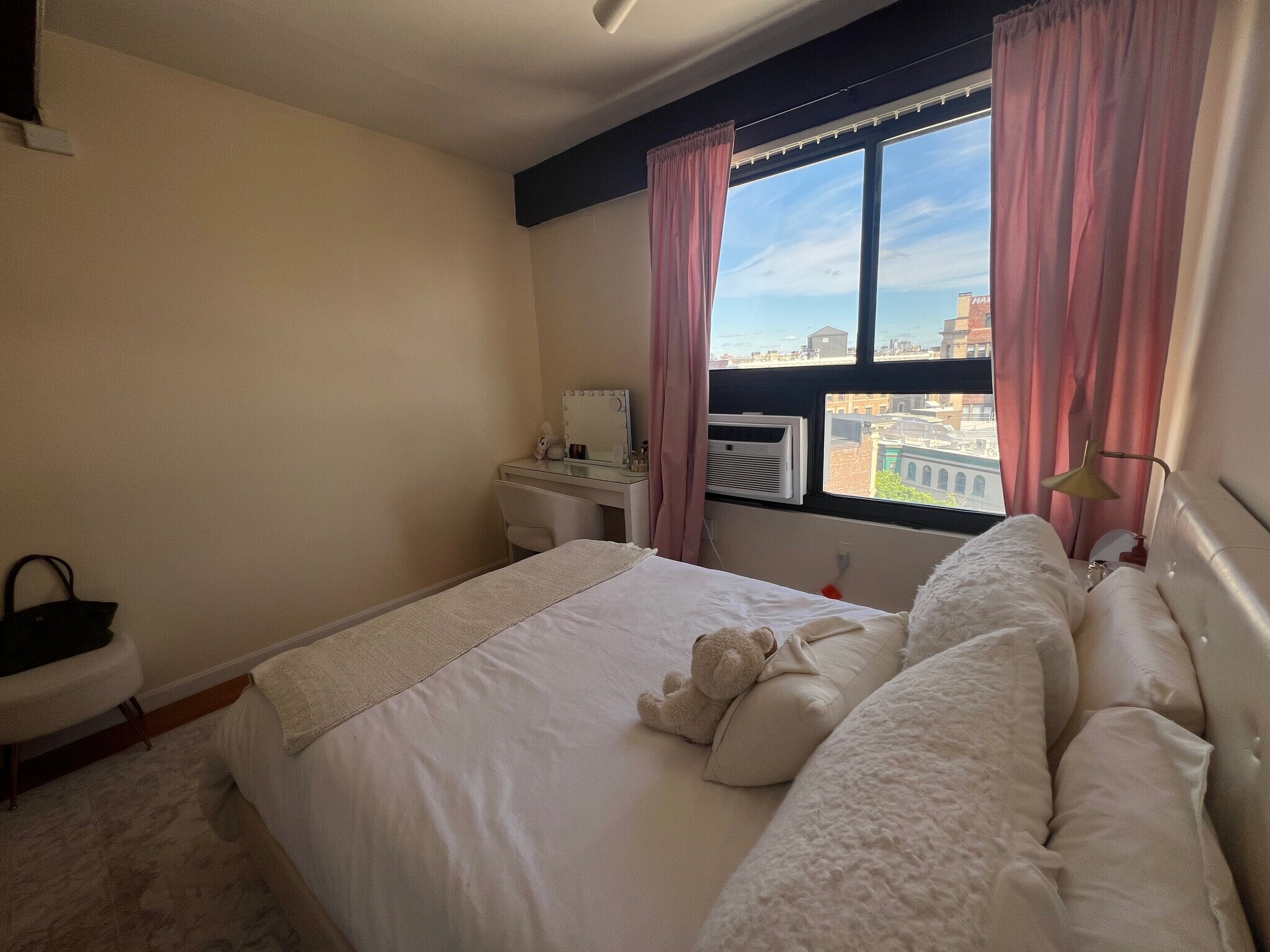 Building Photo - 12 Stoneholm St