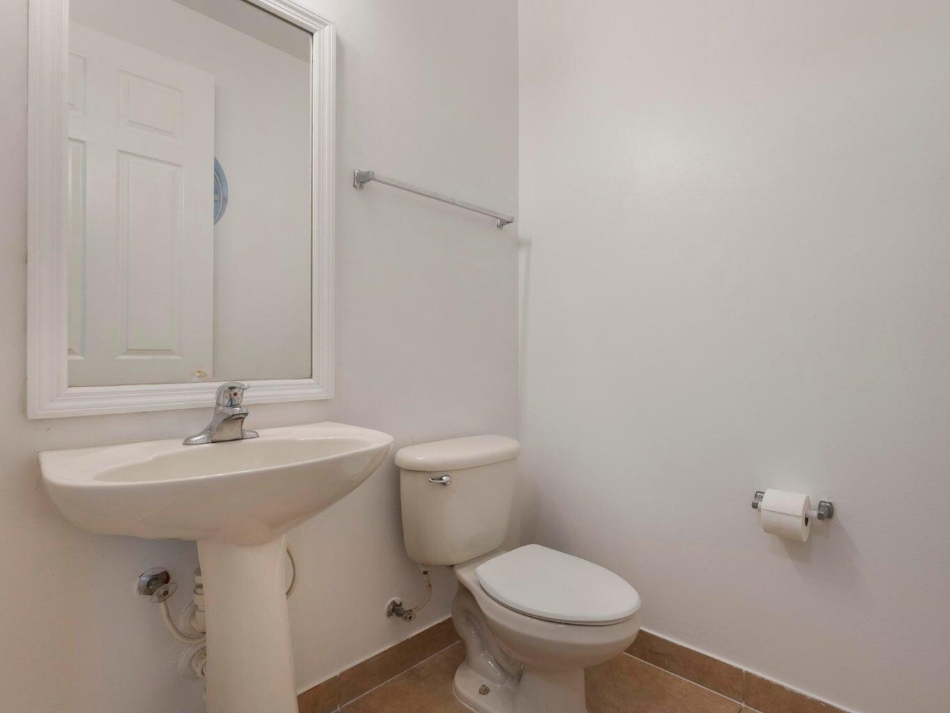 Building Photo - 4325 Berkshire Wharf Dr