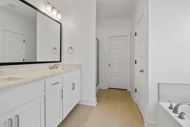 Building Photo - Beautiful 4 bedroom home in Ascension