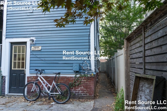 Building Photo - 258 Prospect St