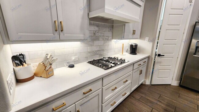 Building Photo - 817 Knoxbridge Rd