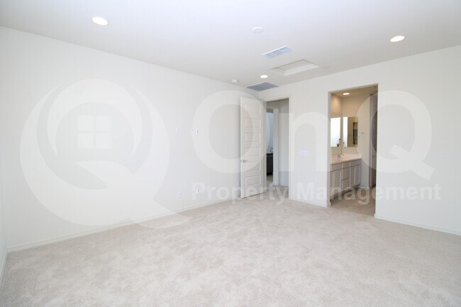 Building Photo - 13769 W Forest Pleasant Pl