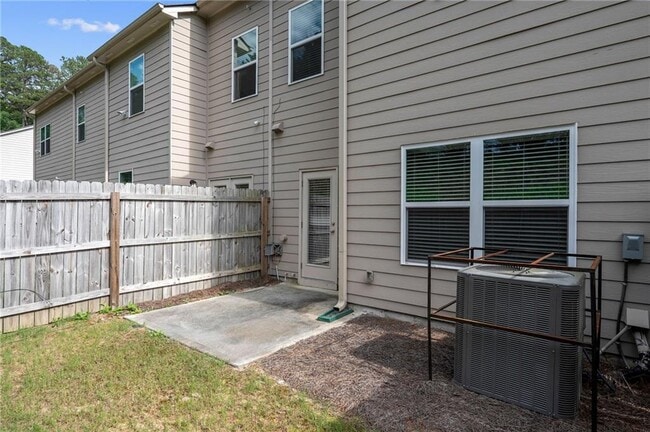 Building Photo - 6456 Scudders Dr