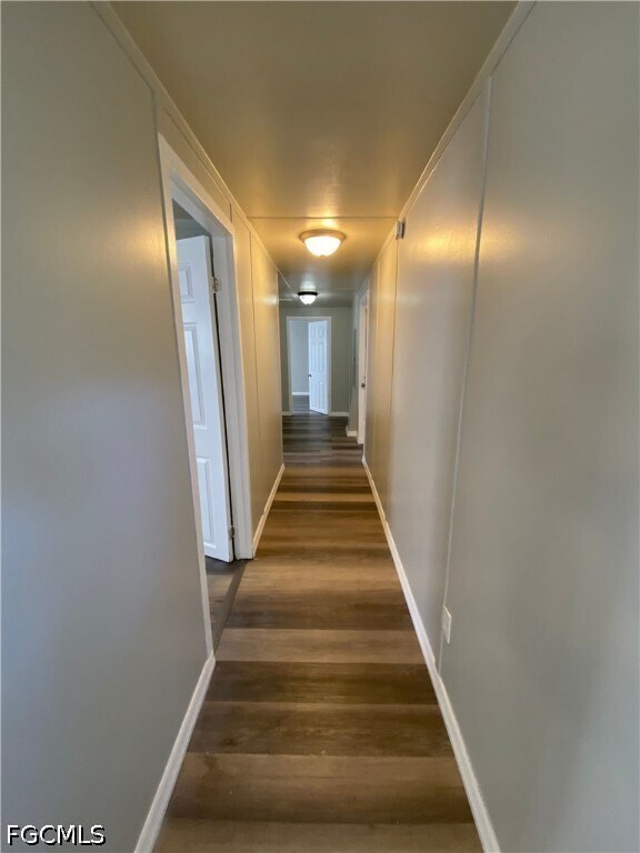 Building Photo - 2045 Bahia Ln