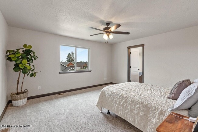 Building Photo - 1546 N Tatum Dr