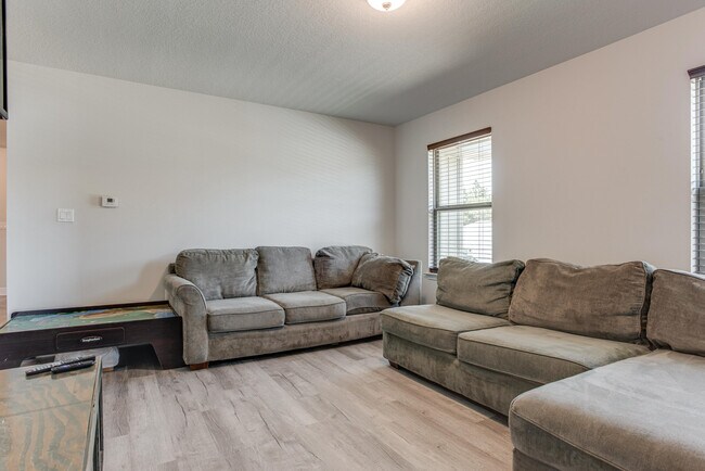 Building Photo - 3255 Stephens Landing Ln