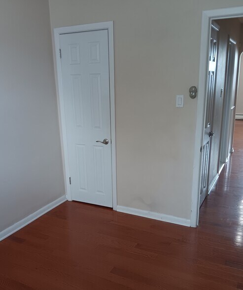 Building Photo - 153 Burmont Rd