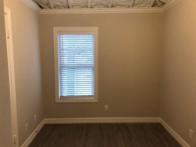 Building Photo - 1808 Wheeler Ave