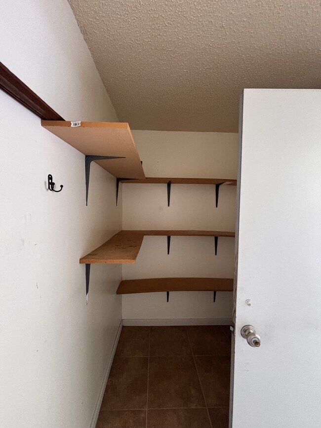 Building Photo - 8075 W Homosassa Trail