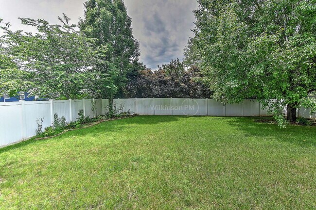 Building Photo - Charming 3-Bedroom in Arbor Croft with Out...