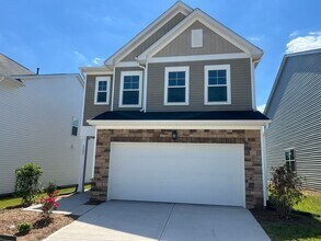 Building Photo - **3 Bed, 2.5 Bath Home for Rent @ Triple Crown in Durham**