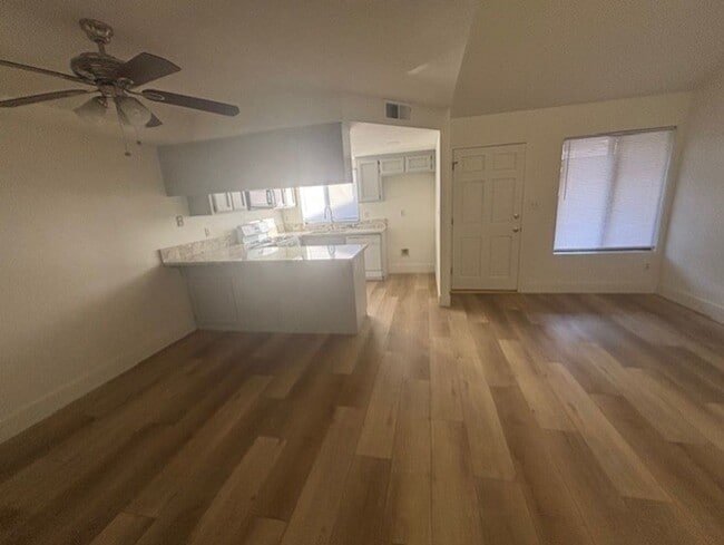 Building Photo - Newly Renovated 2-Bedroom Townhouse with 2...