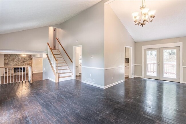 Building Photo - 495 Ansley Dr