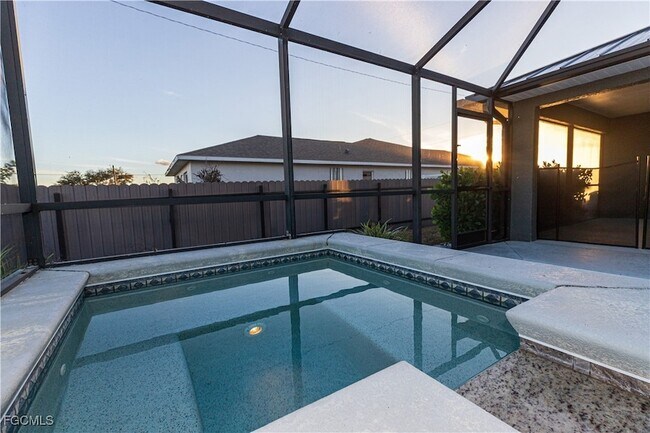 Building Photo - 3073 NW 4th Ave