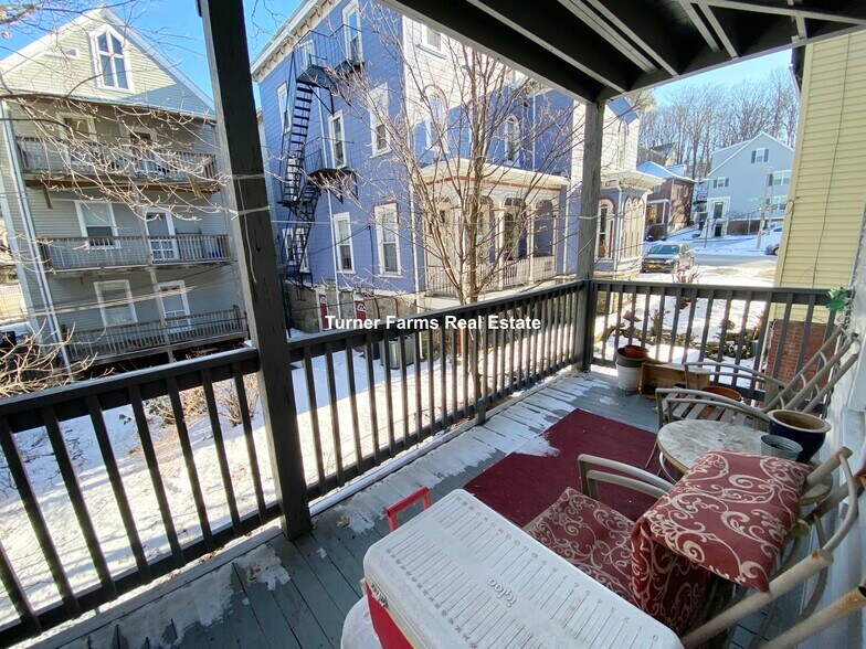 Building Photo - 34 Darling St