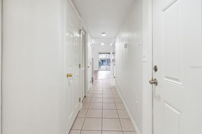 Building Photo - 1219 NW 55th St